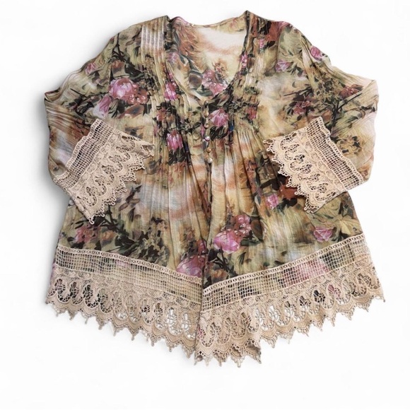Tops - Floral Boho Lace Trim Blouse Top Women’s Medium Fairy Cottage Romantic Summer